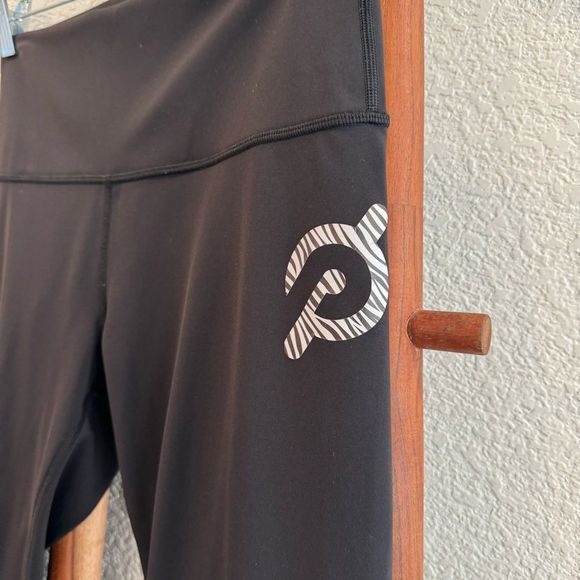 Lululemon X Peloton Wunder Under High Rose Crop Legging Black size 10 - Picture 6 of 12